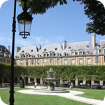 Visita a pie place des vosges