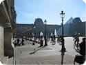 Louvre Museo con bicicleta